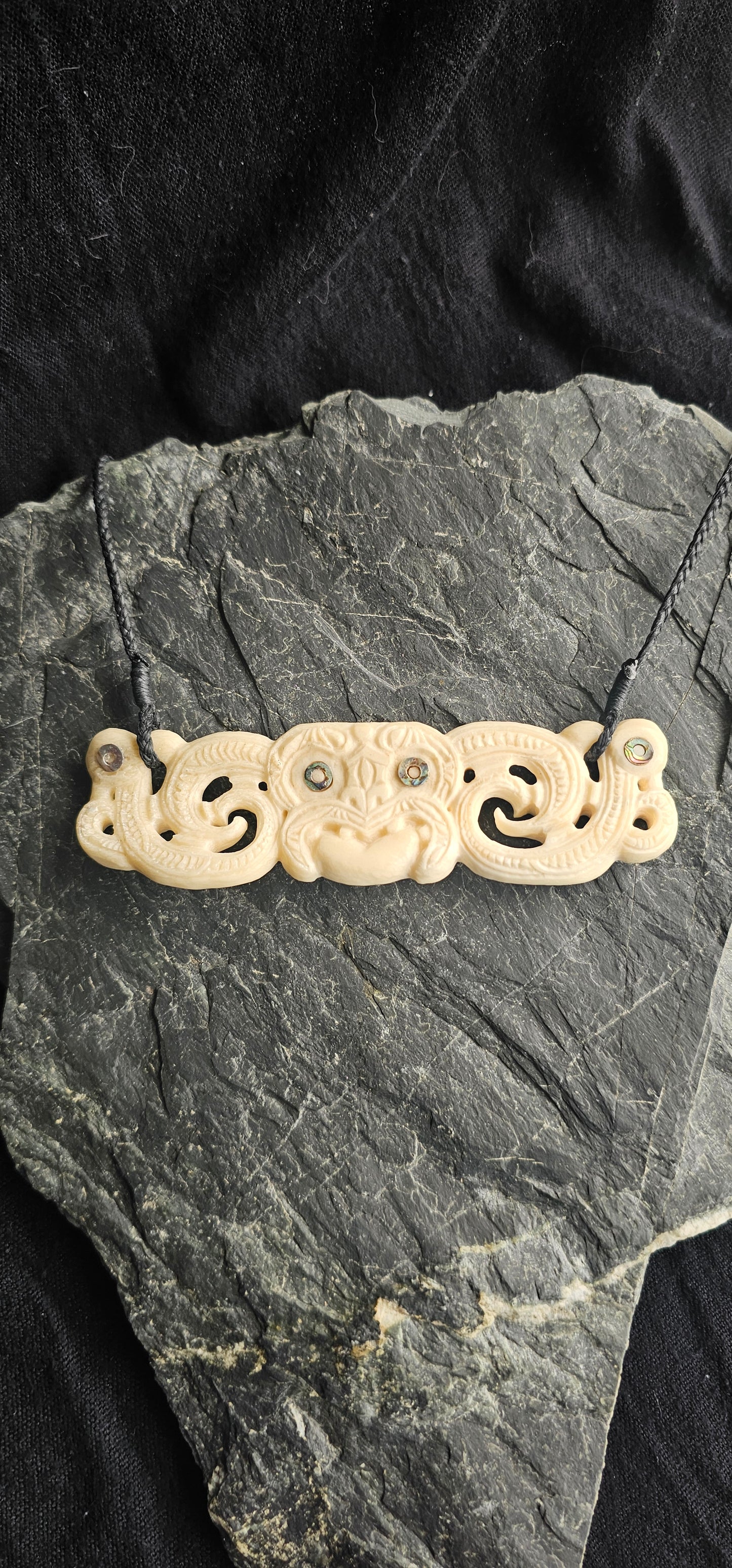 Bone Carving #40 Pekapeka Chest Plate