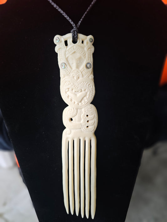 Bone Carving #74 Tamatekapua (Heru)