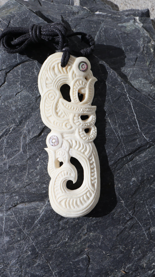 Bone Carving #3 Manaia Te Amorangi
