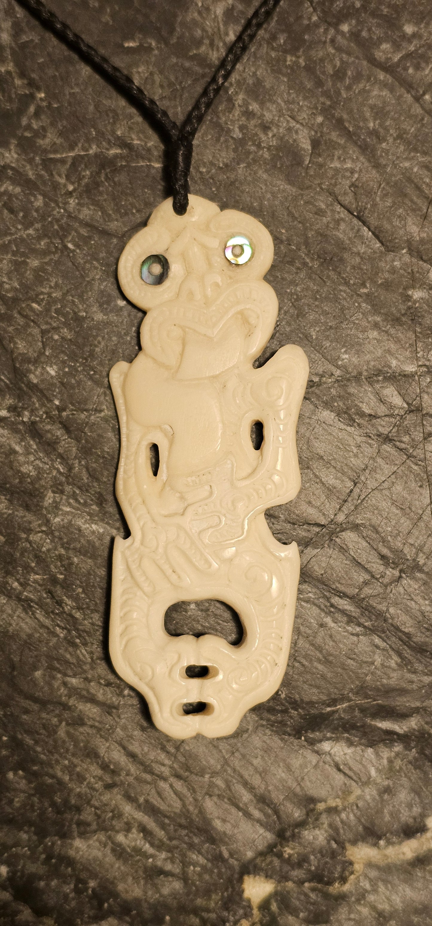 Bone Carving #15 Hei Tiki (Kaihautu Patu)