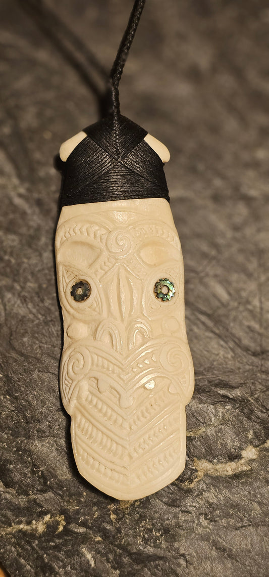 Bone Carving #29 Hei Upoko