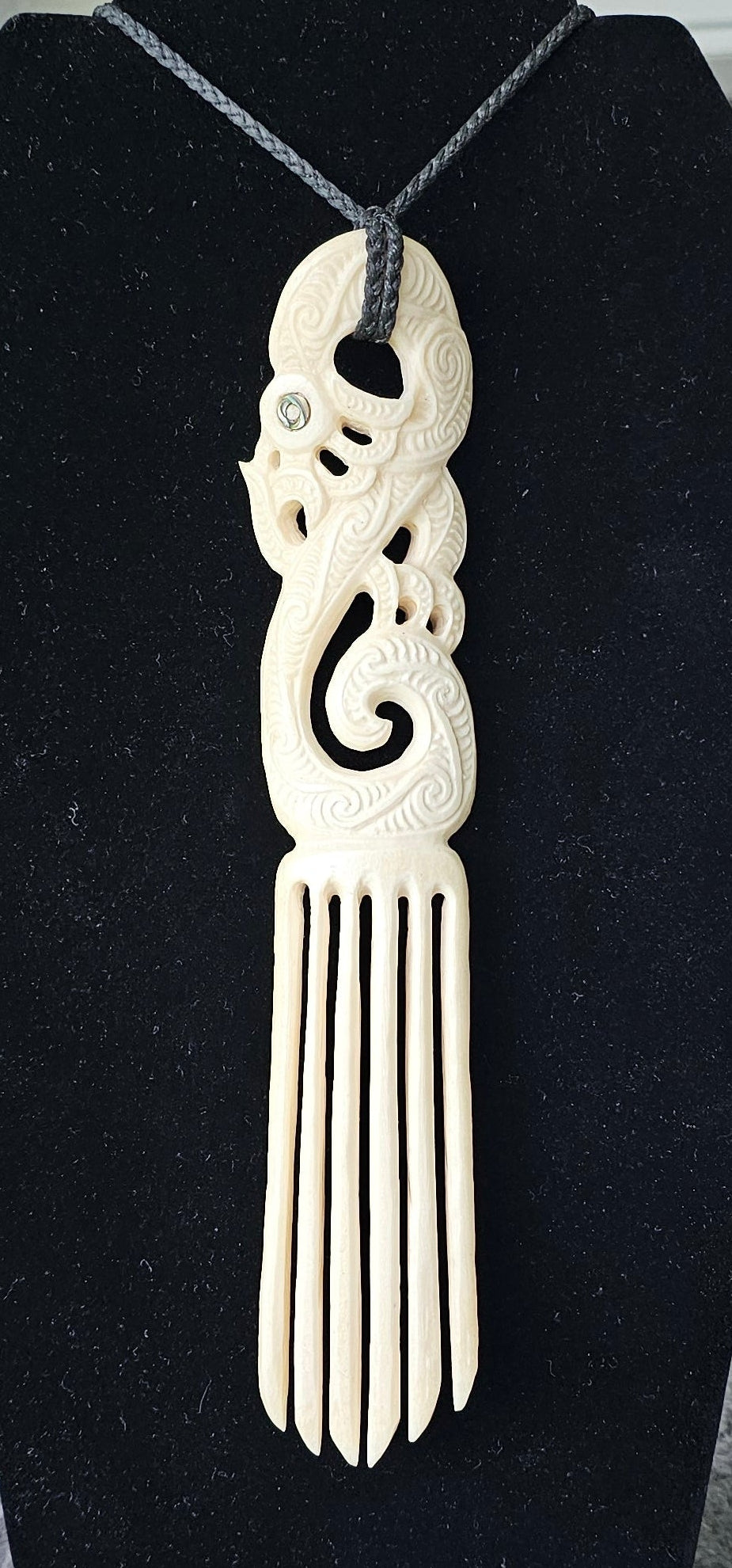 Bone Carving #55 Manaia (Heru)