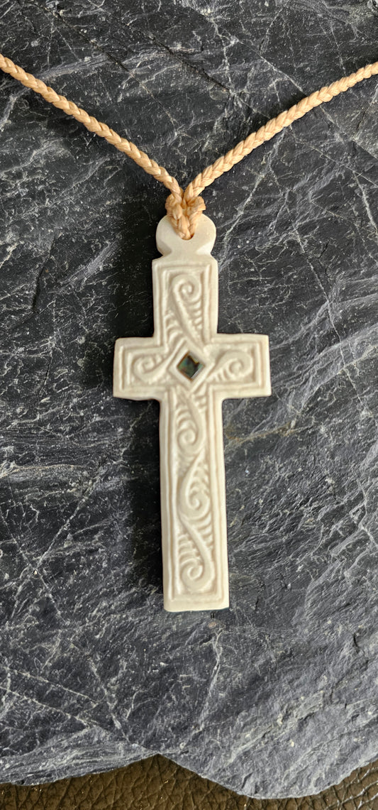 Bone Carving #47  Ripeka (Pākura)