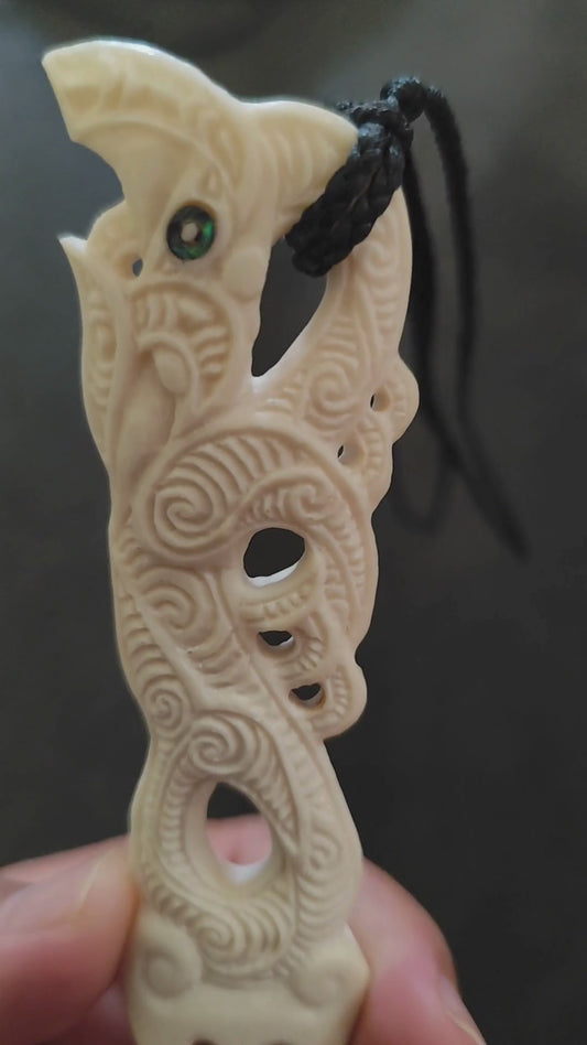 Bone Carving #65 Heru (Ruamano)